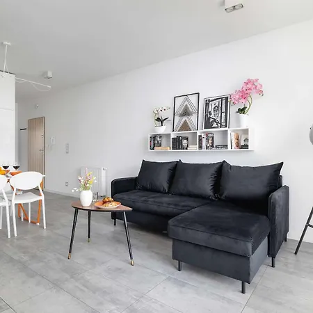 アパート Stylish With A Balcony And Parking Close To Nature By Renters *