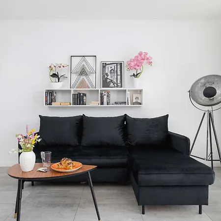 Apartamento Stylish With A Balcony And Parking Close To Nature By Renters *